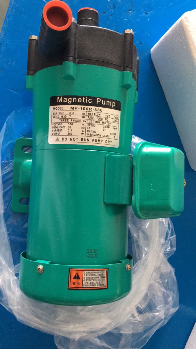 Bơm hóa chất dẫn động từ Ottime MP-20RM